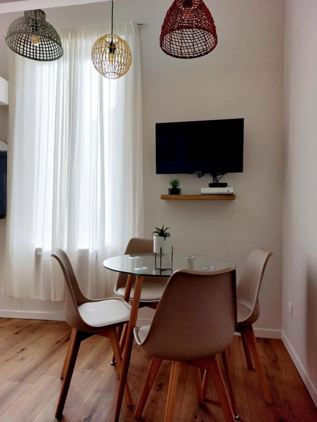 Charme, Originalite, -1 Minute Metro Apartment Майсонс-Алфорт Екстериор снимка