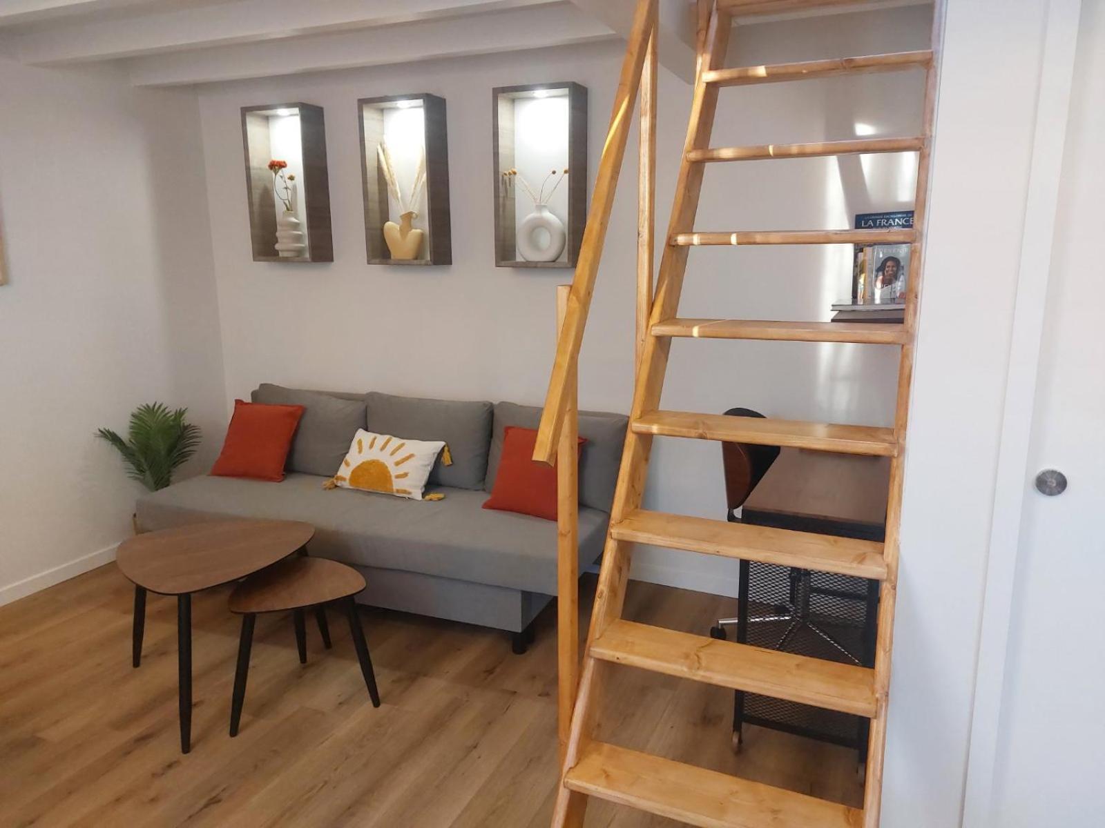 Charme, Originalite, -1 Minute Metro Apartment Майсонс-Алфорт Екстериор снимка